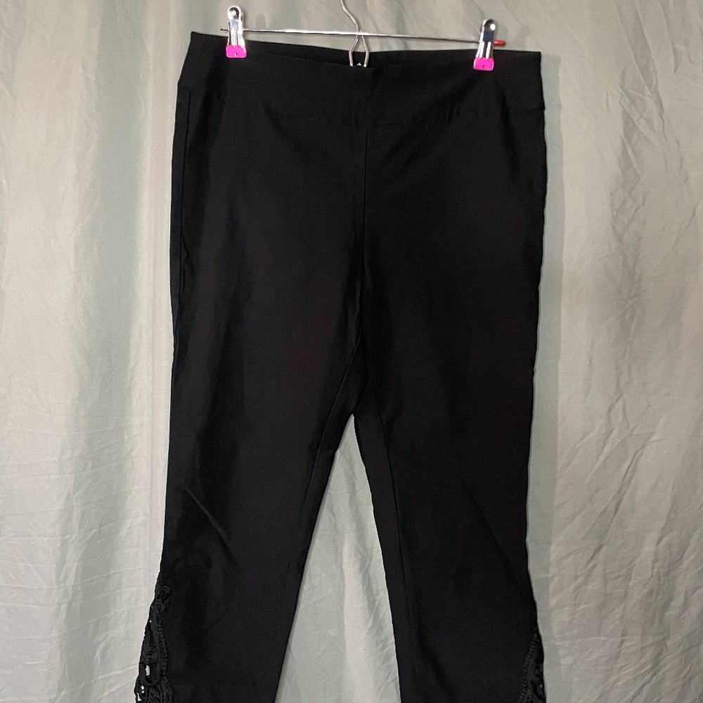 JENNA ROSE BLACK ANKLE CUT DRESS PANTS